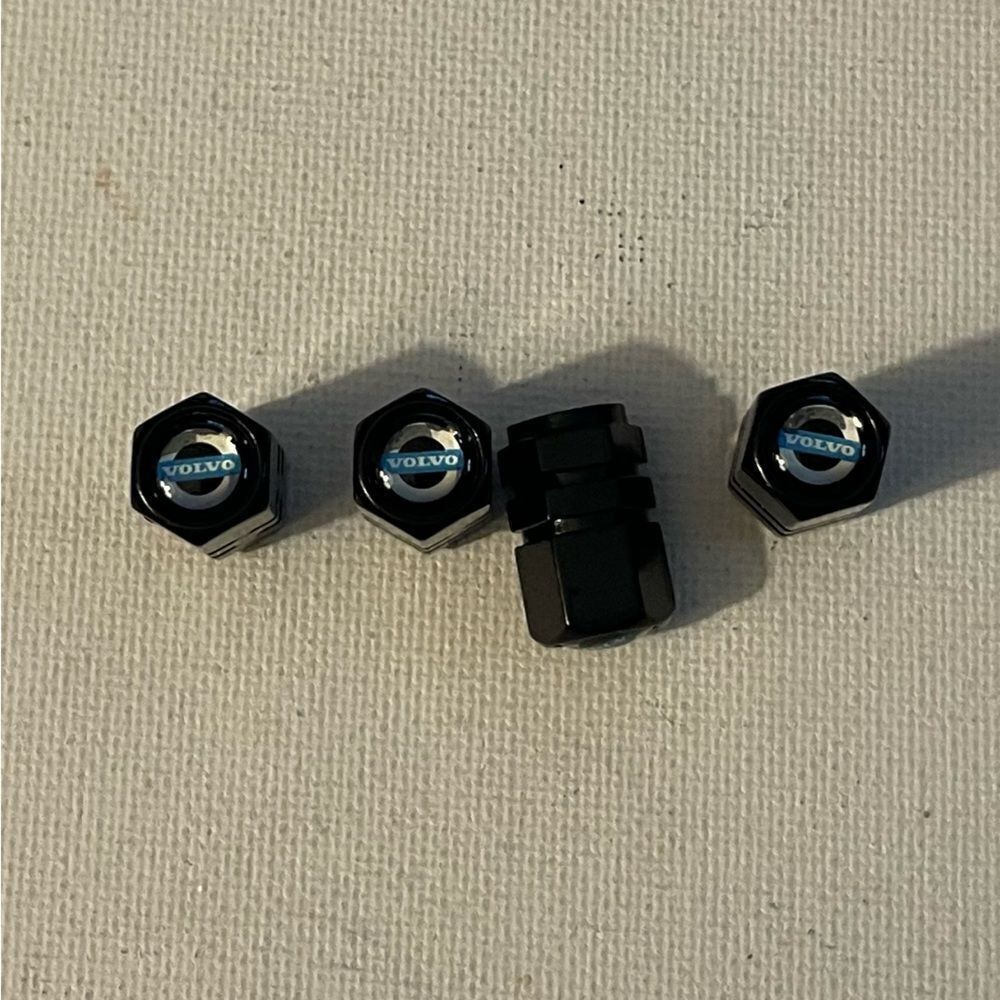Volvo valve Stem caps in Black set of 4 NWT